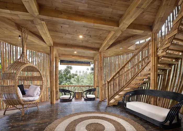 Asep Gumi Bamboo Pesagi Villa Selemadeg