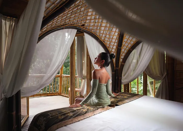 Villa Asep Gumi Bamboo Pesagi