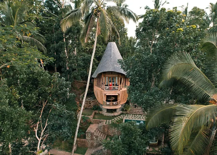 Asep Gumi Bamboo Pesagi Villa Selemadeg