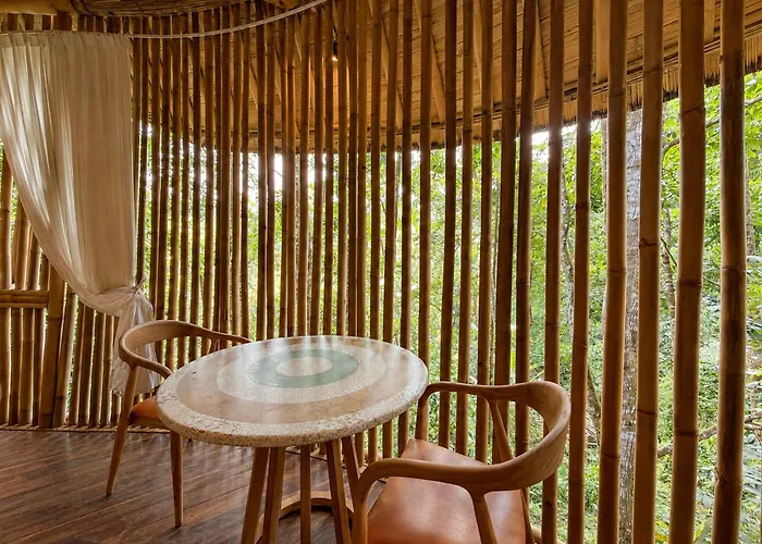 Asep Gumi Bamboo Pesagi Villa
