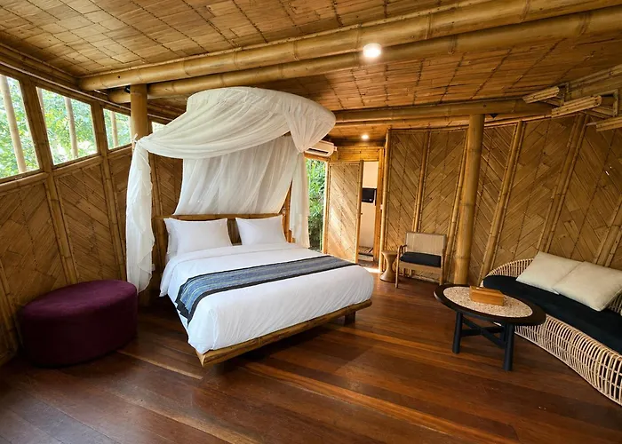 Asep Gumi Bamboo Pesagi Villa