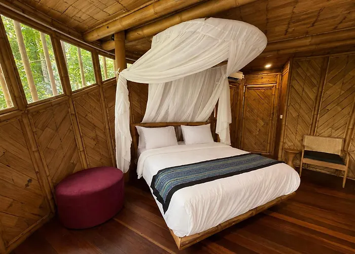Asep Gumi Bamboo Pesagi Villa Selemadeg