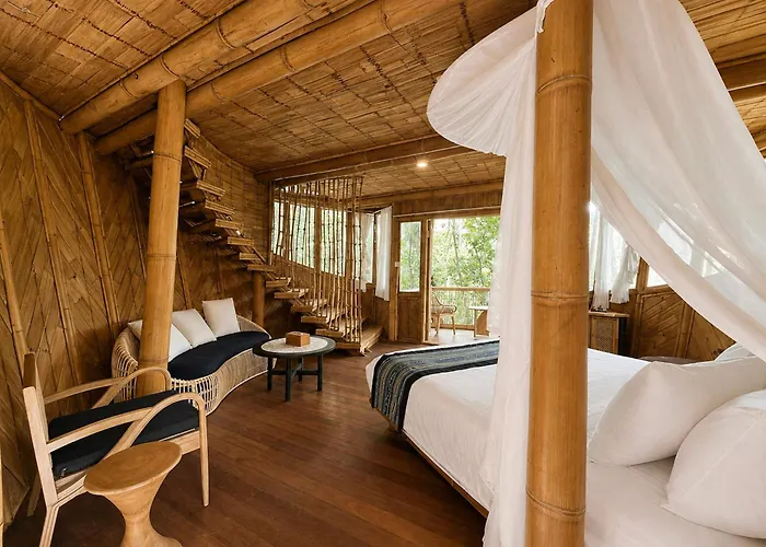 Asep Gumi Bamboo Pesagi Villa *