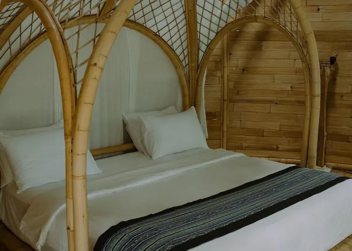 Asep Gumi Bamboo Pesagi Villa Selemadeg